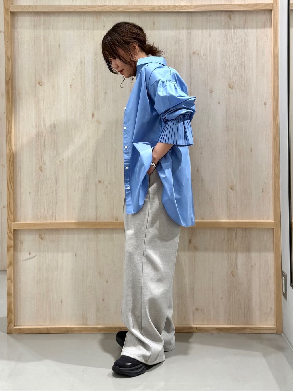 nanaさんの「THE SHOP TK｜ピンタックワイドパンツ」を使ったコーディネート