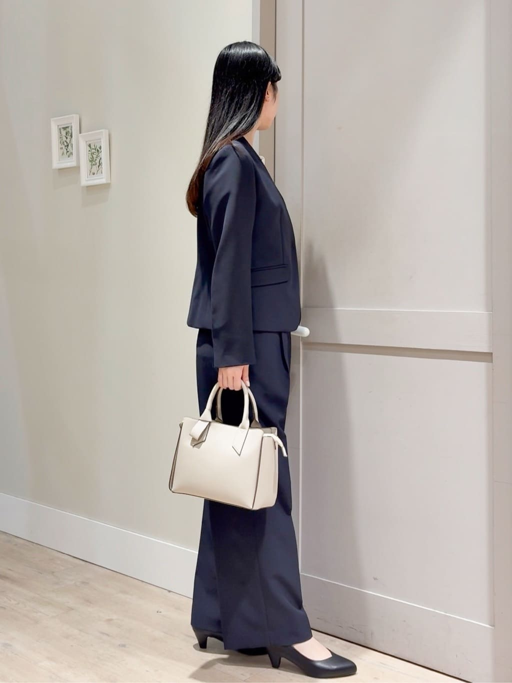 Mayuさんの「grove｜【マシンウォッシュ／防シワ/SS-3L】ストレッチノーカラージャケット」を使ったコーディネート