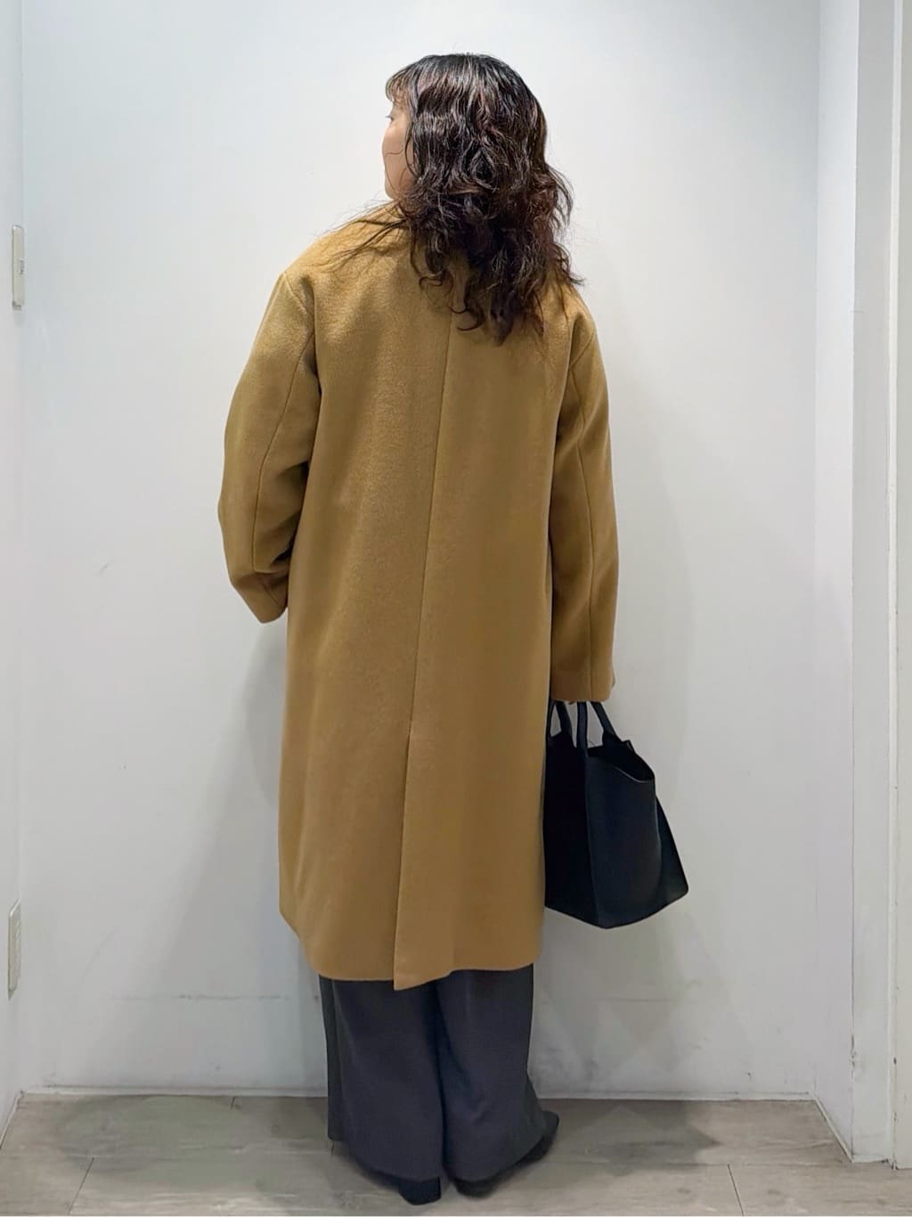 sumicaさんの「OPAQUE.CLIP｜カシミヤブレンドウールチェスターコート」を使ったコーディネート