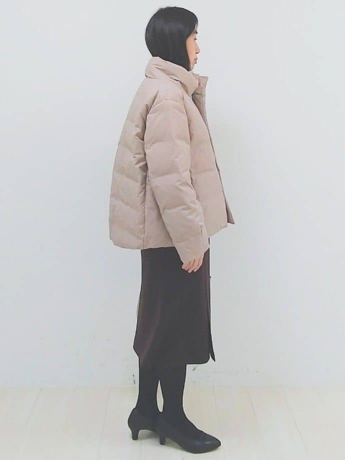 SANAさんの「Reflect｜【すっきりシルエット】ショート丈ダウンコート」を使ったコーディネート