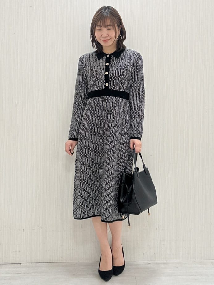 yuさんの「COUP DE CHANCE｜【リバー仕立て／裏地無し】軽く羽織れるウールリバーコート」を使ったコーディネート