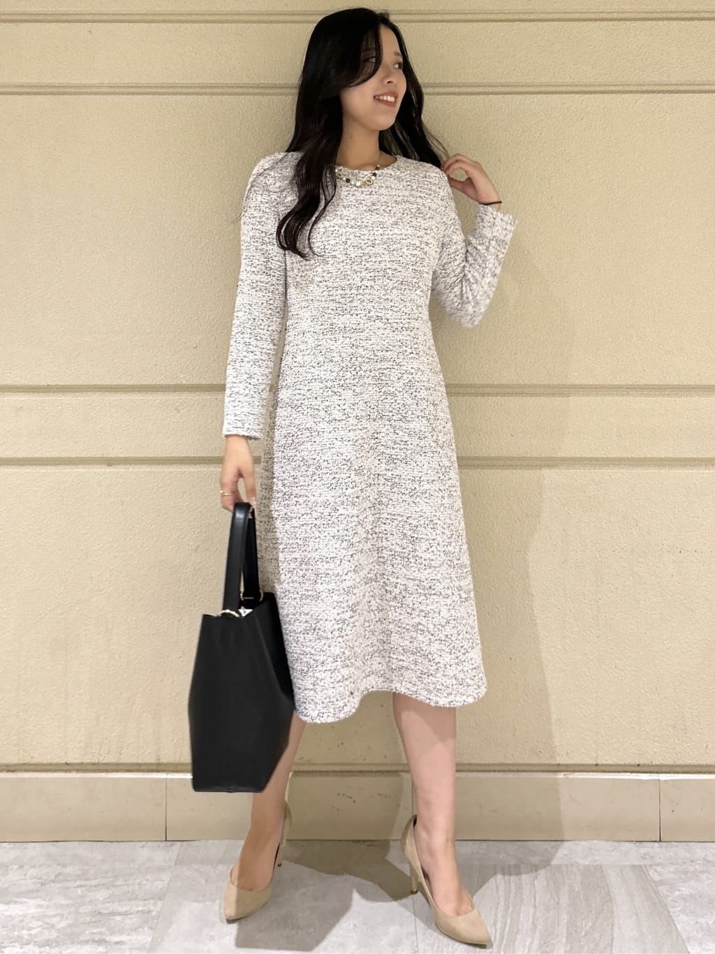 Momokaさんの「COUP DE CHANCE｜【手洗い可／日本製】ツイード風ワンピース」を使ったコーディネート
