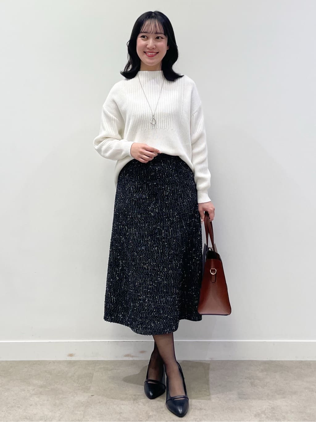 yukariさんの「Reflect｜【腰周りカバー／長め丈】モックネックニットプルオーバー」を使ったコーディネート