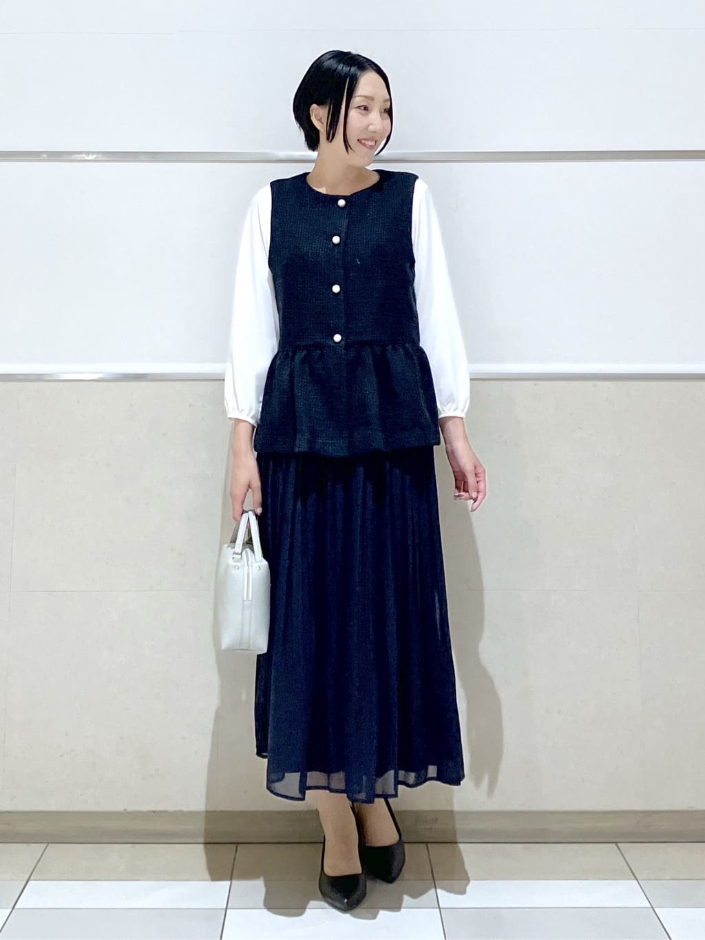 eriko さんの「Dessin｜【入卒/セレモニー】パール調ボタンベスト」を使ったコーディネート