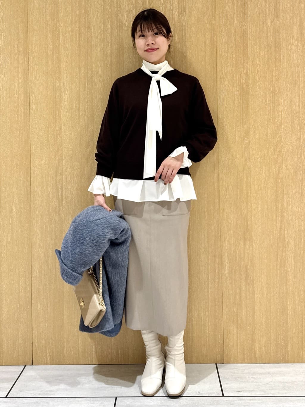 nanaさんの「UNTITLED｜【8色展開／コンパクト丈】レーヨン混 コクーンニット」を使ったコーディネート