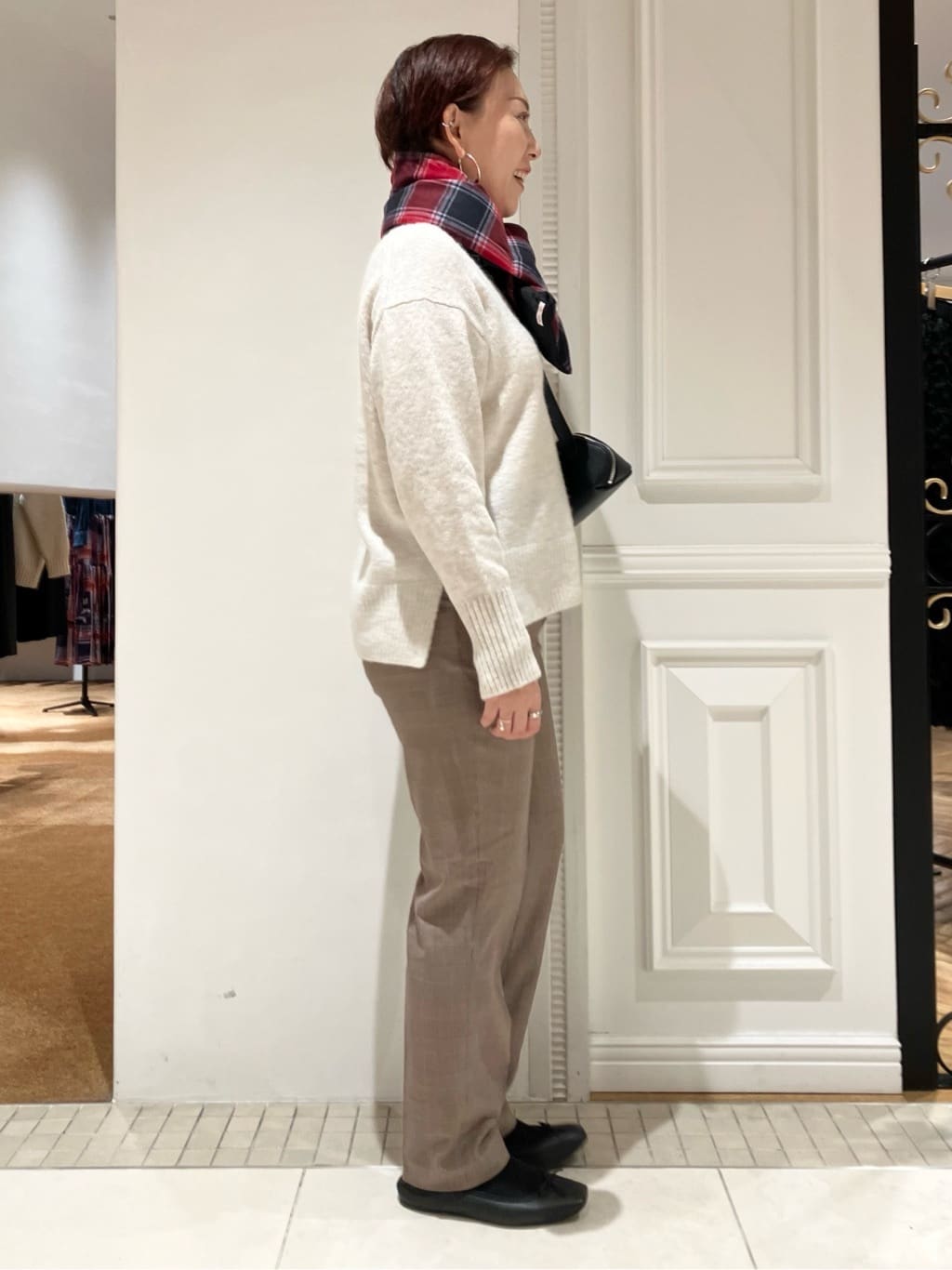 TAJIさんの「DRESSTERIOR｜◆テーパードパンツ」を使ったコーディネート