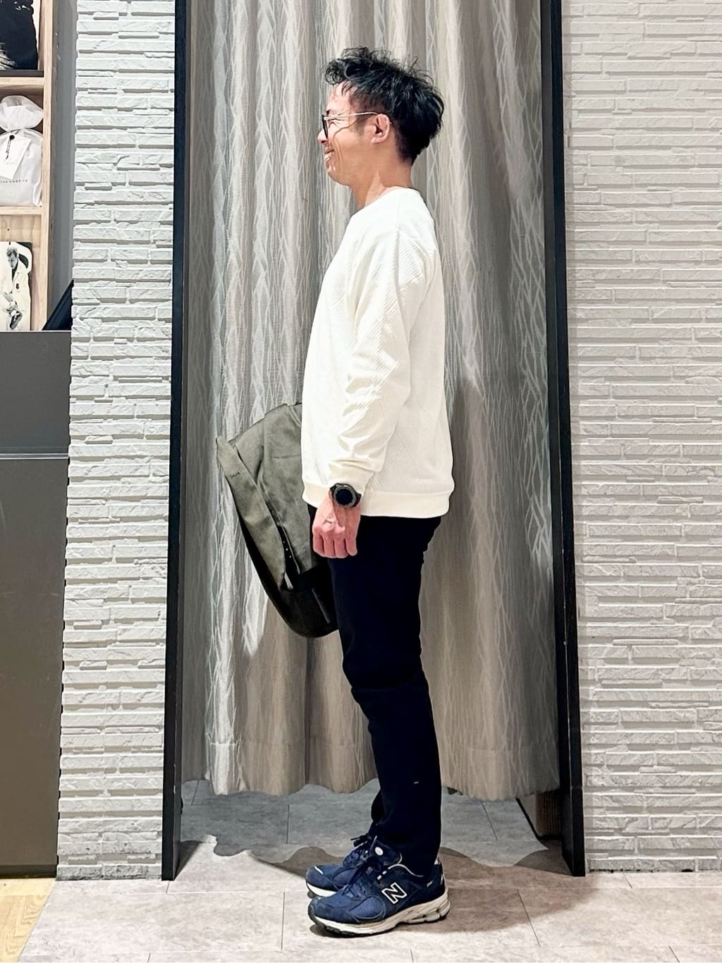 KENJI Iさんの「THE SHOP TK｜ライトエバーデニム ジャケット 洗濯機OK/ストレッチ/セットアップ可」を使ったコーディネート