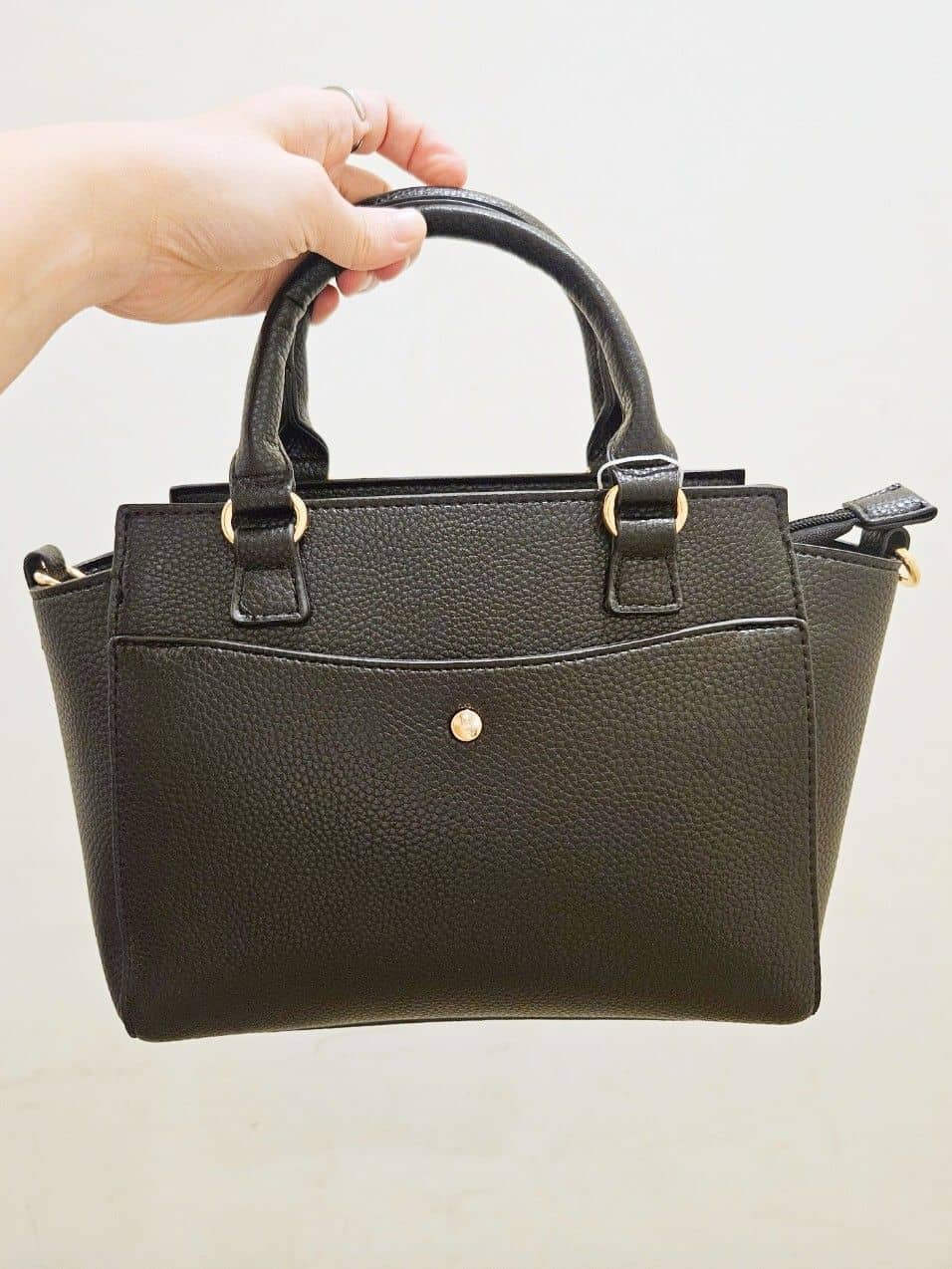 okayuさんの「THE SHOP TK｜【通勤にもデイリーにも】CAVIAN 2タックワイドパンツ/セットアップ可」を使ったコーディネート