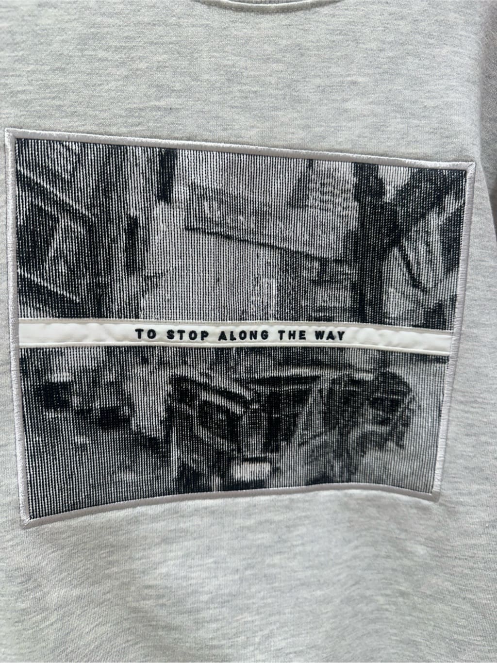 HAKUMAIさんの「SHOO･LA･RUE｜【S-LL】カジュアルすぎない大人のフォト刺繍裏毛スウェット」を使ったコーディネート