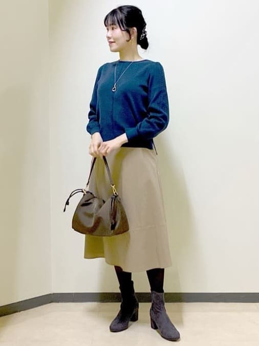  beni_gingerさんの「Reflect｜【選べる8色／スカートにもパンツにも◎】ウール混ボートネックニット」を使ったコーディネート