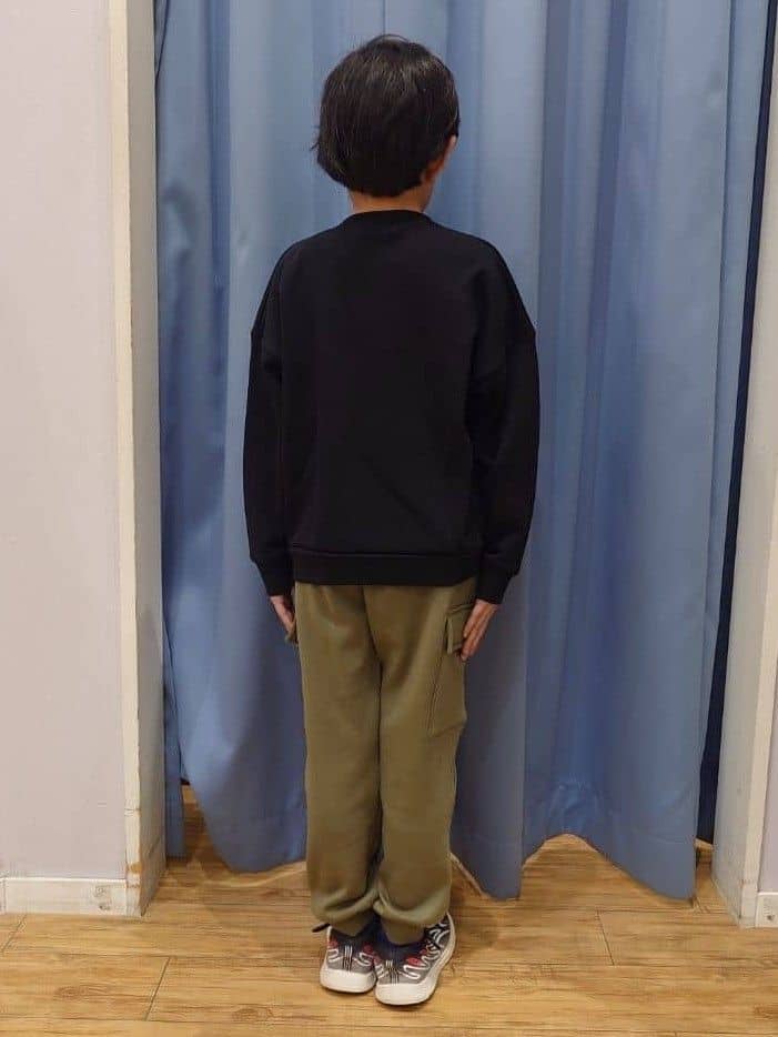 Yuiさんの「SHOO･LA･RUE｜【100-150cm】裏起毛BOYSアソートスウェット」を使ったコーディネート