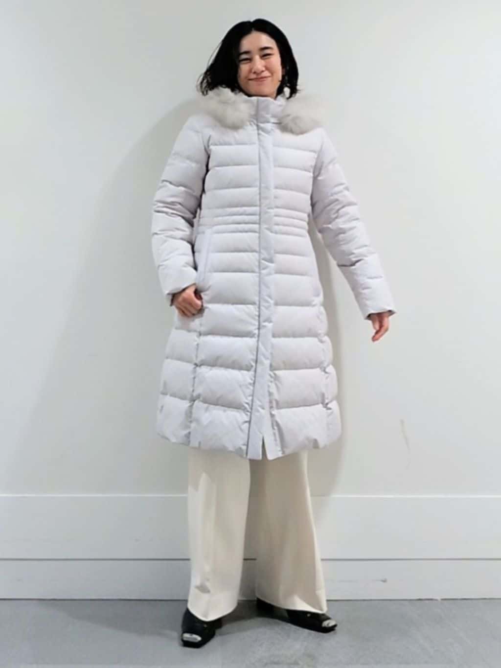 ミズタさんの「UNTITLED｜【ゆったり】アルパカ混シャギー カーディガン」を使ったコーディネート