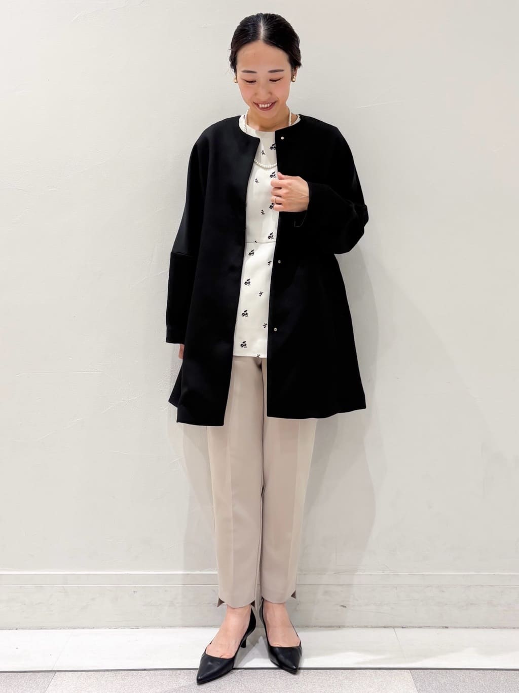 ちえさんの「OPAQUE.CLIP｜フォルムスリーブミドルコート【洗濯機OK】」を使ったコーディネート