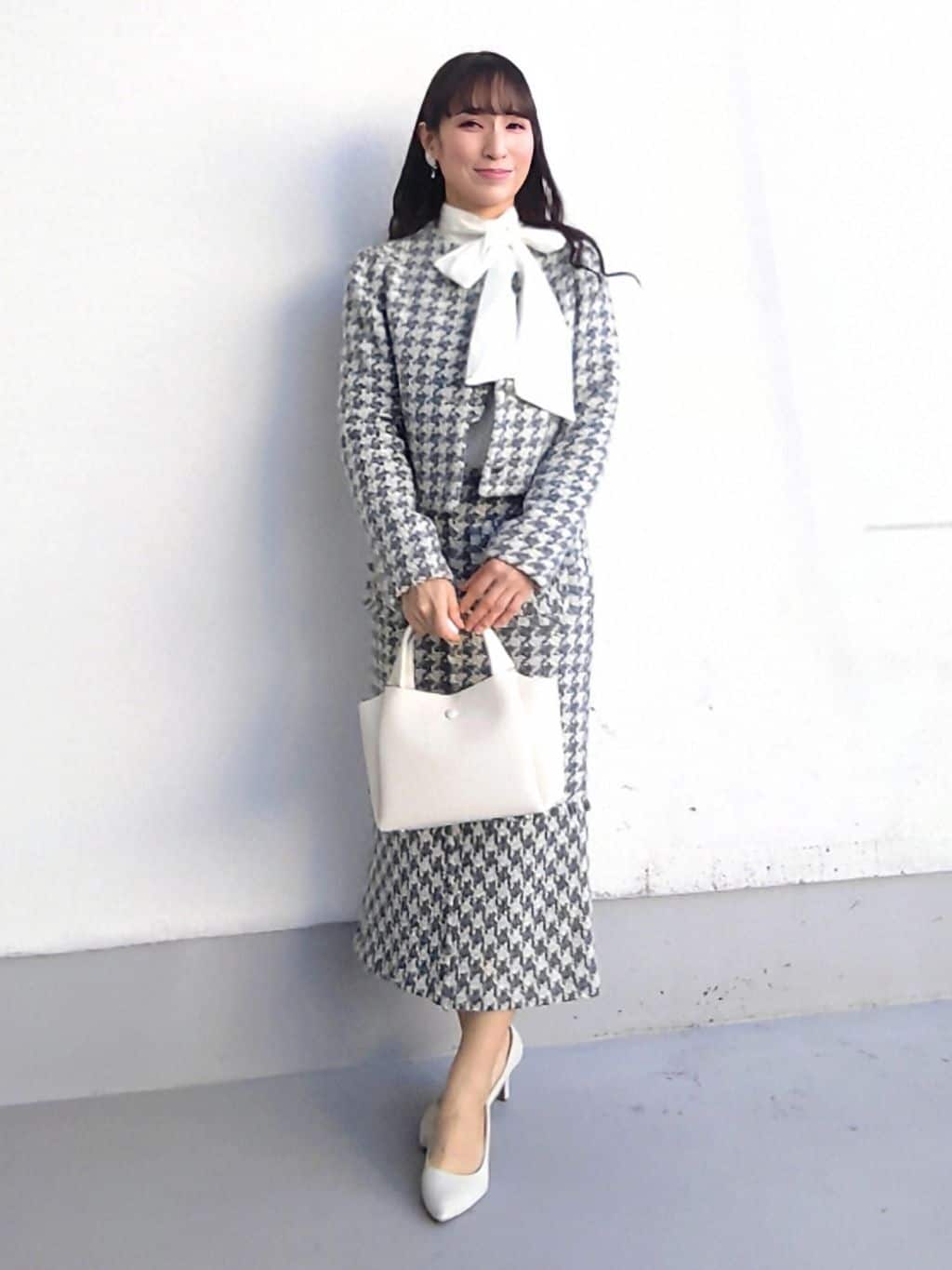 keinaさんの「SunaUna｜【COLLECTION LINE】ツイードラッフルジャケット」を使ったコーディネート