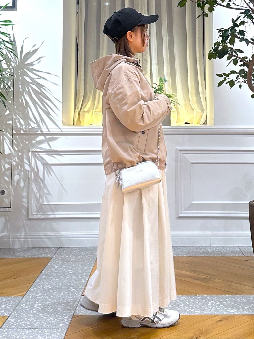 なべこさんの「DRESSTERIOR｜【ウォッシャブル/撥水素材】撥水ツイル マウンテンパーカー」を使ったコーディネート