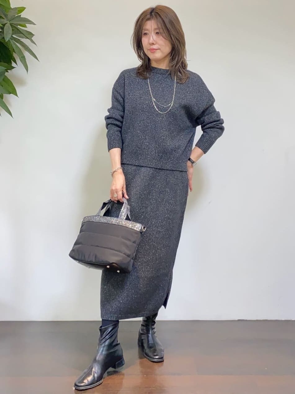 tomoさんの「UNTITLED｜【はっ水機能/フード取り外し可/防寒】ロングダウンコート」を使ったコーディネート