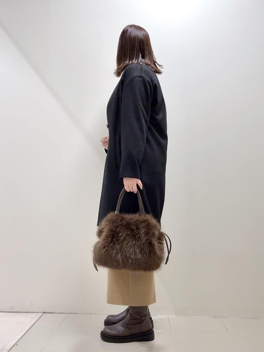 YUIさんの「UNTITLED｜【重ね着もおすすめ/洗える】ウールカシミヤ クルーネックニット」を使ったコーディネート