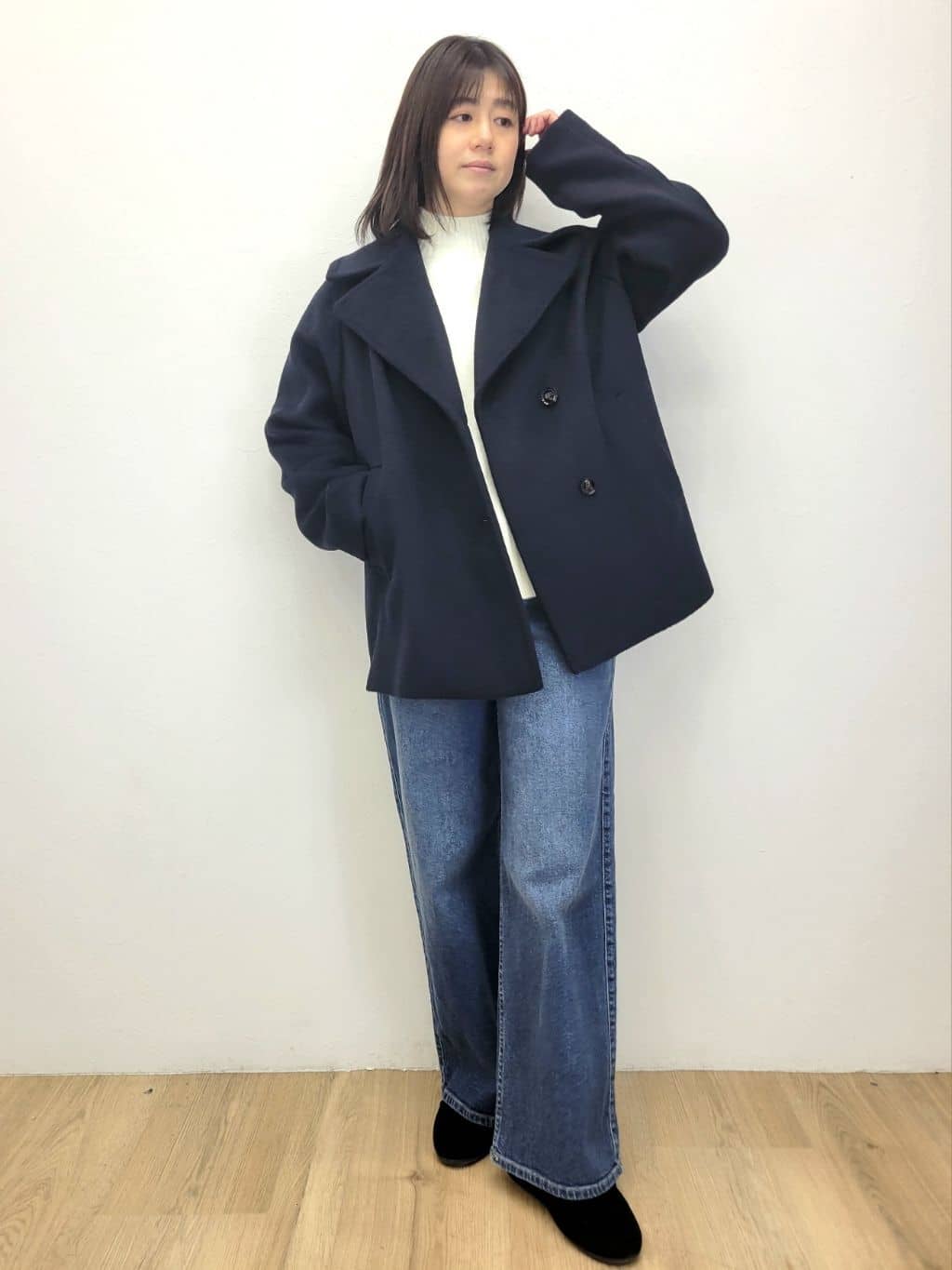 LISAさんの「OPAQUE.CLIP｜カシミヤブレンドウールミドルピーコート」を使ったコーディネート