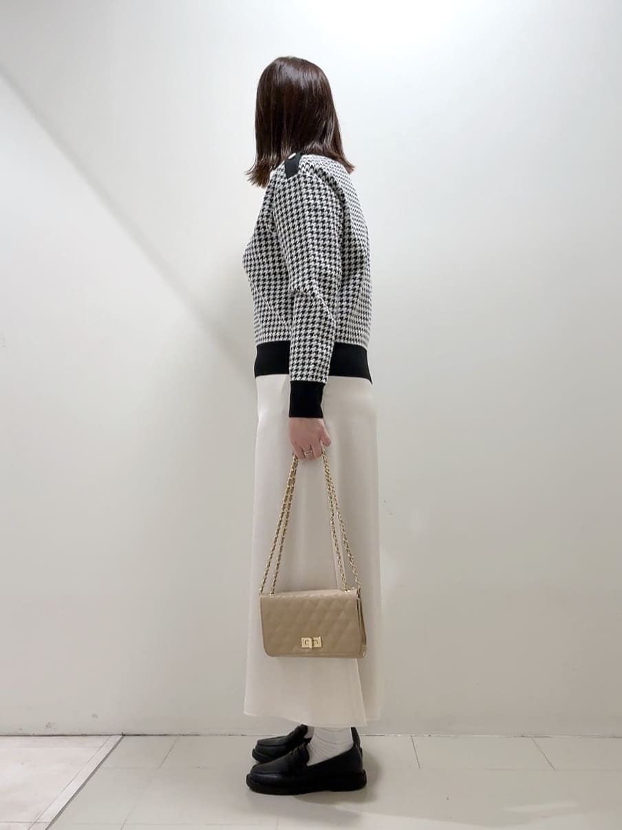 YUIさんの「UNTITLED｜【ミディ丈/軽やか】セミラグランリバー コート」を使ったコーディネート