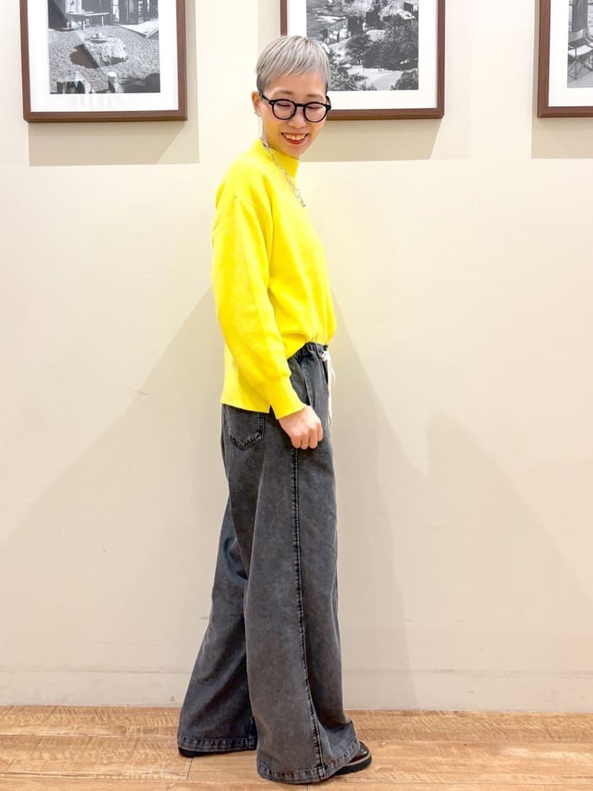 Ayumiさんの「SHOO･LA･RUE｜フェイクファーブルゾン」を使ったコーディネート