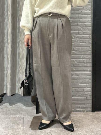 ga_riさんの「THE SHOP TK｜【洗える】上品にきらめく フェザーラメニット」を使ったコーディネート