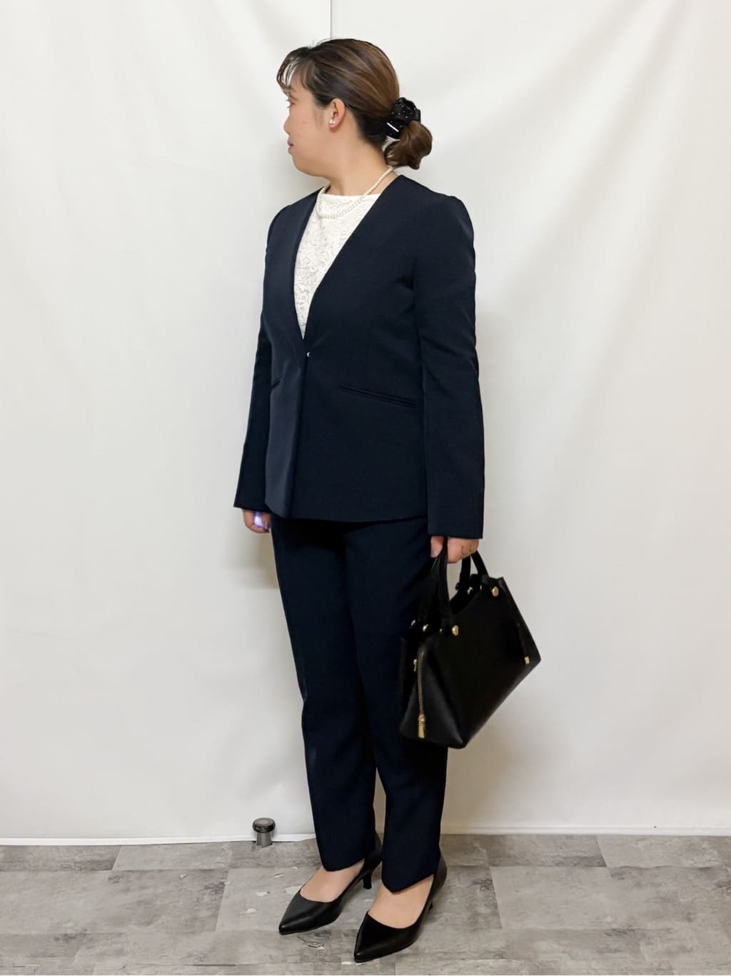HALさんの「OPAQUE.CLIP｜《通勤／セットアップ対応》 Vネックジャケット／ダブルクロス【洗濯機OK】」を使ったコーディネート