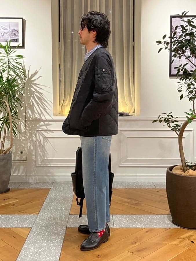 junyaさんの「DRESSTERIOR｜◆【Safari5月号掲載】10．6oz コンフォートワイドデニムパンツ」を使ったコーディネート