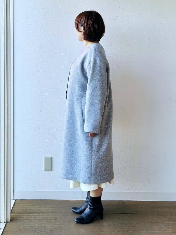 やじまさんの「UNTITLED｜【軽量／ウール混】ライトフォルム ロングコート」を使ったコーディネート