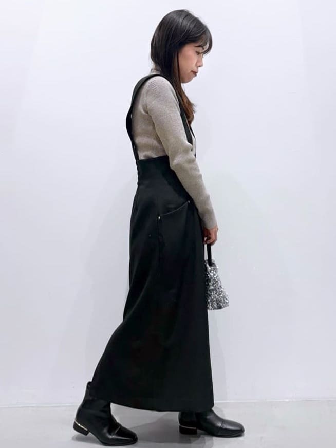 ＷＡさんの「grove｜【ウエストゴム】美シルエットなハイウエストサス付きスカート」を使ったコーディネート