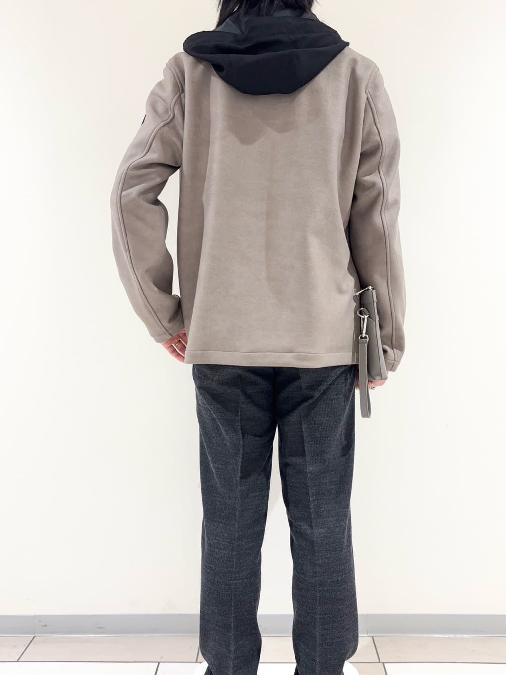 及川さんの「TAKEO KIKUCHI｜【JUST ONE LAYER】ダウンファブリック ジップアップ フード ブルゾン」を使ったコーディネート