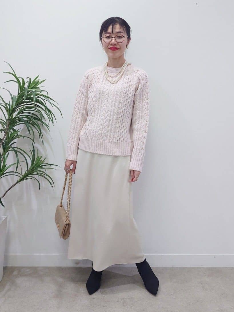 MUTSUKOさんの「UNTITLED｜【洗える】スポンディッシュ ケーブル柄ニット」を使ったコーディネート
