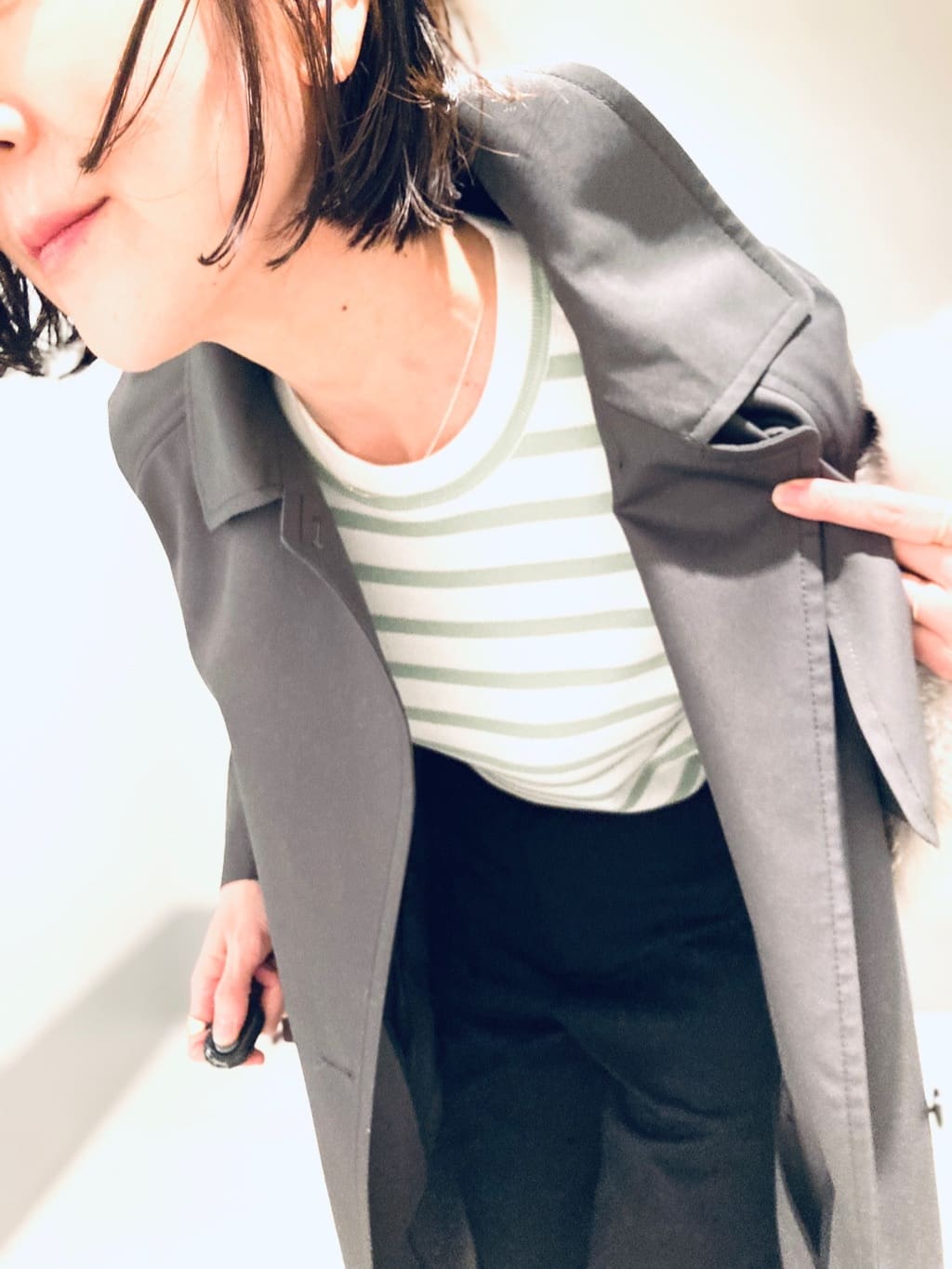 Furuさんの「DRESSTERIOR｜【ウォッシャブル/美シルエット】ライト トレンチコート」を使ったコーディネート