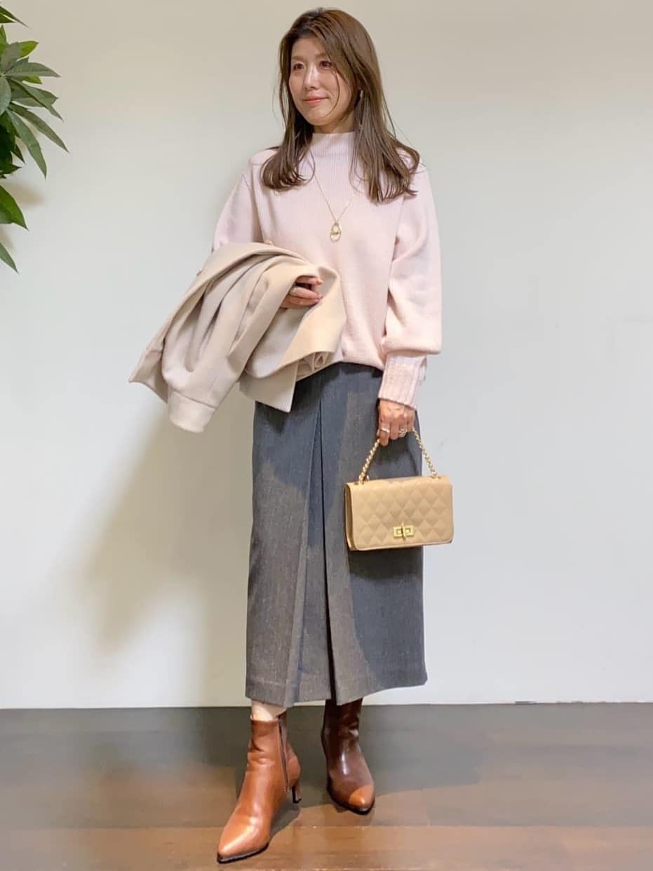 tomoさんの「UNTITLED｜【洗える】スポンディッシュ ボトルネックニット」を使ったコーディネート