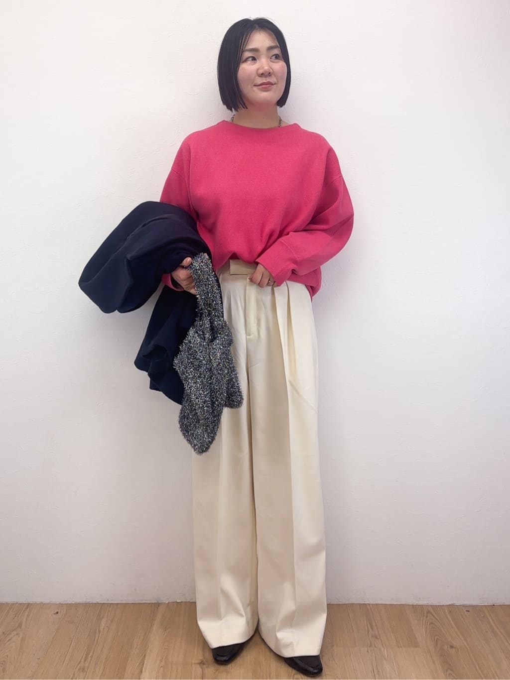 Takeさんの「OPAQUE.CLIP｜カシミヤブレンドウールミドルピーコート」を使ったコーディネート