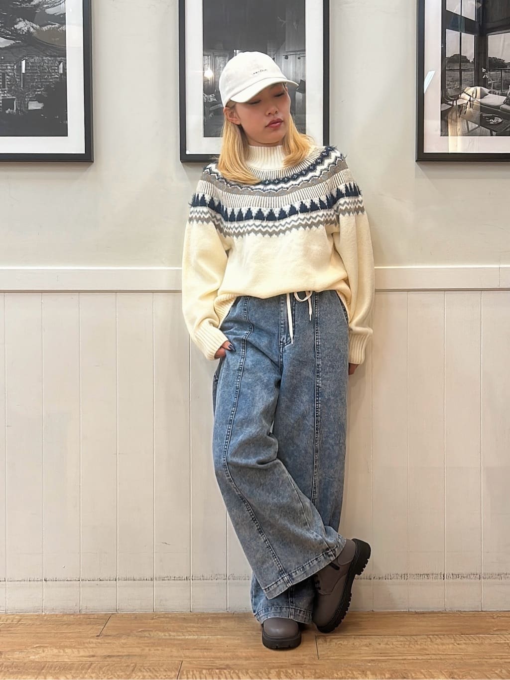 あんこさんの「SHOO･LA･RUE｜【洗濯機可/S-LL】配色が大人かわいい　フェアアイル柄求心ニット」を使ったコーディネート