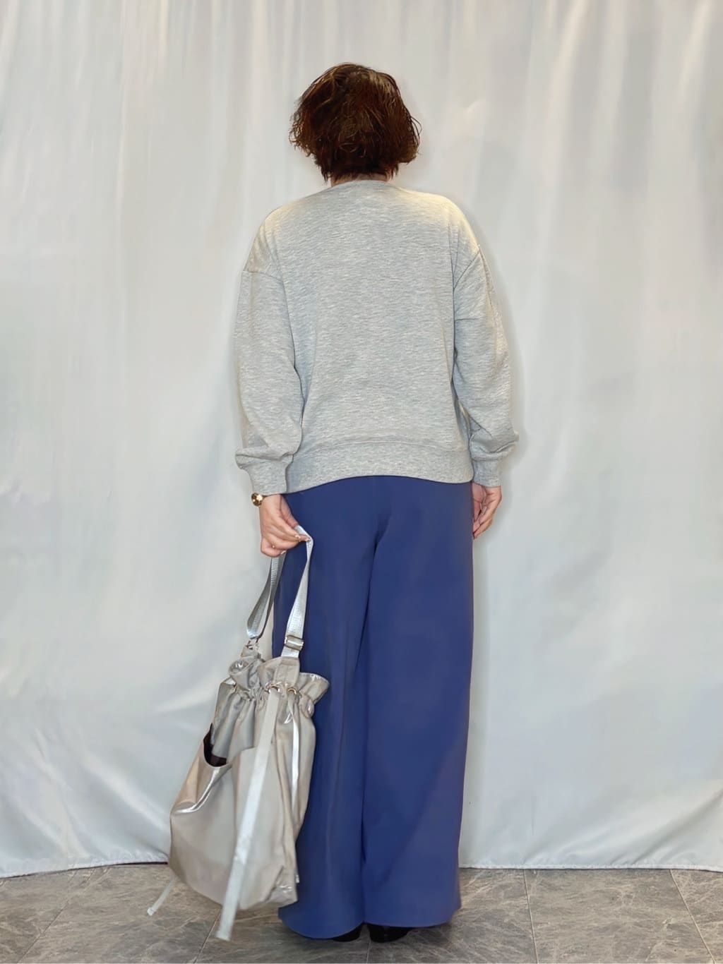 たみさんの「SHOO･LA･RUE｜【S-LL】カジュアルすぎない大人のフォト刺繍裏毛スウェット」を使ったコーディネート