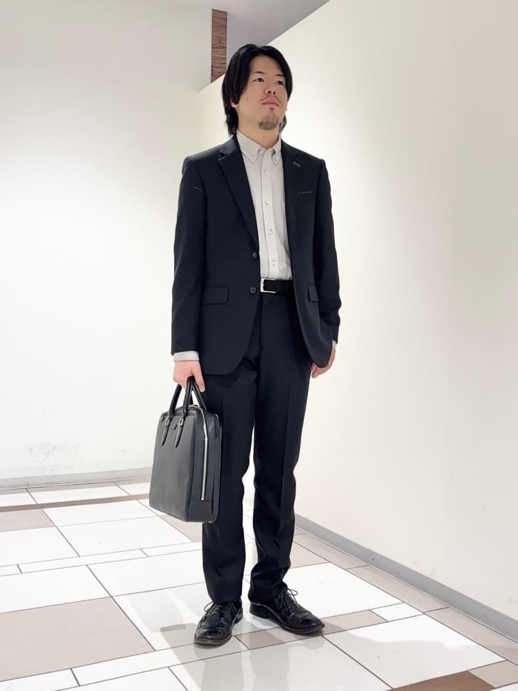 及川さんの「TAKEO KIKUCHI｜【Made in JAPAN】矢絣（やがすり）スーツ／スリーピース対応」を使ったコーディネート