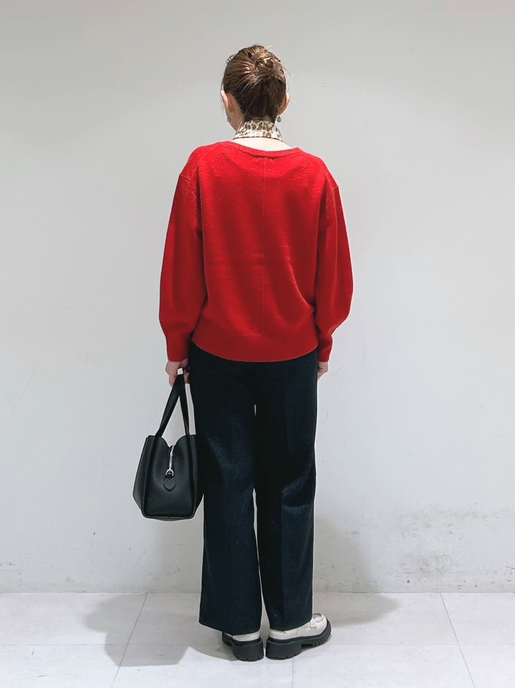tsuyuさんの「INDIVI｜【軽量／ウール混】ライトフォルム ロングコート」を使ったコーディネート