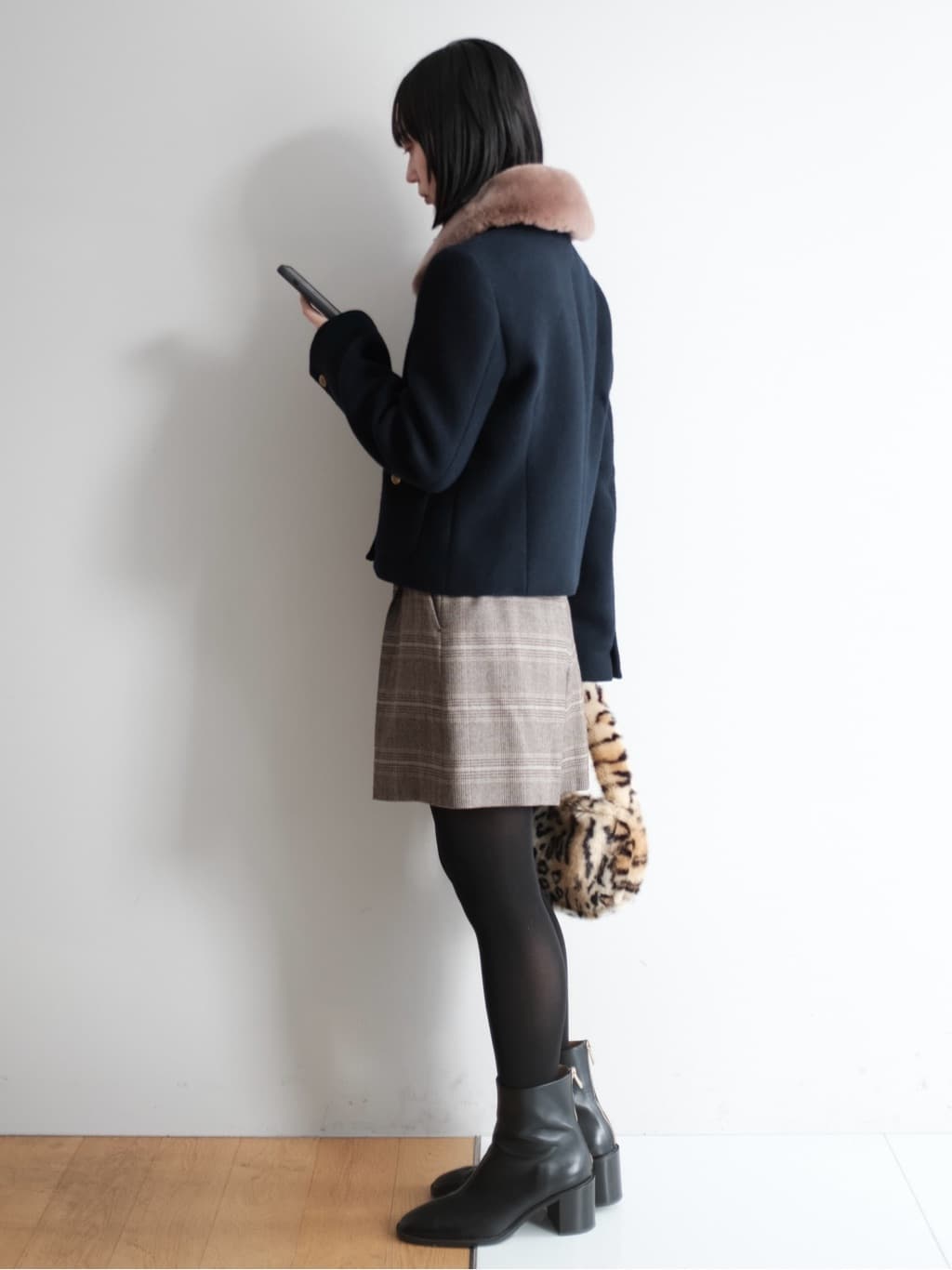 Kishimotoさんの「DRESSTERIOR｜◆ショートブーツ」を使ったコーディネート