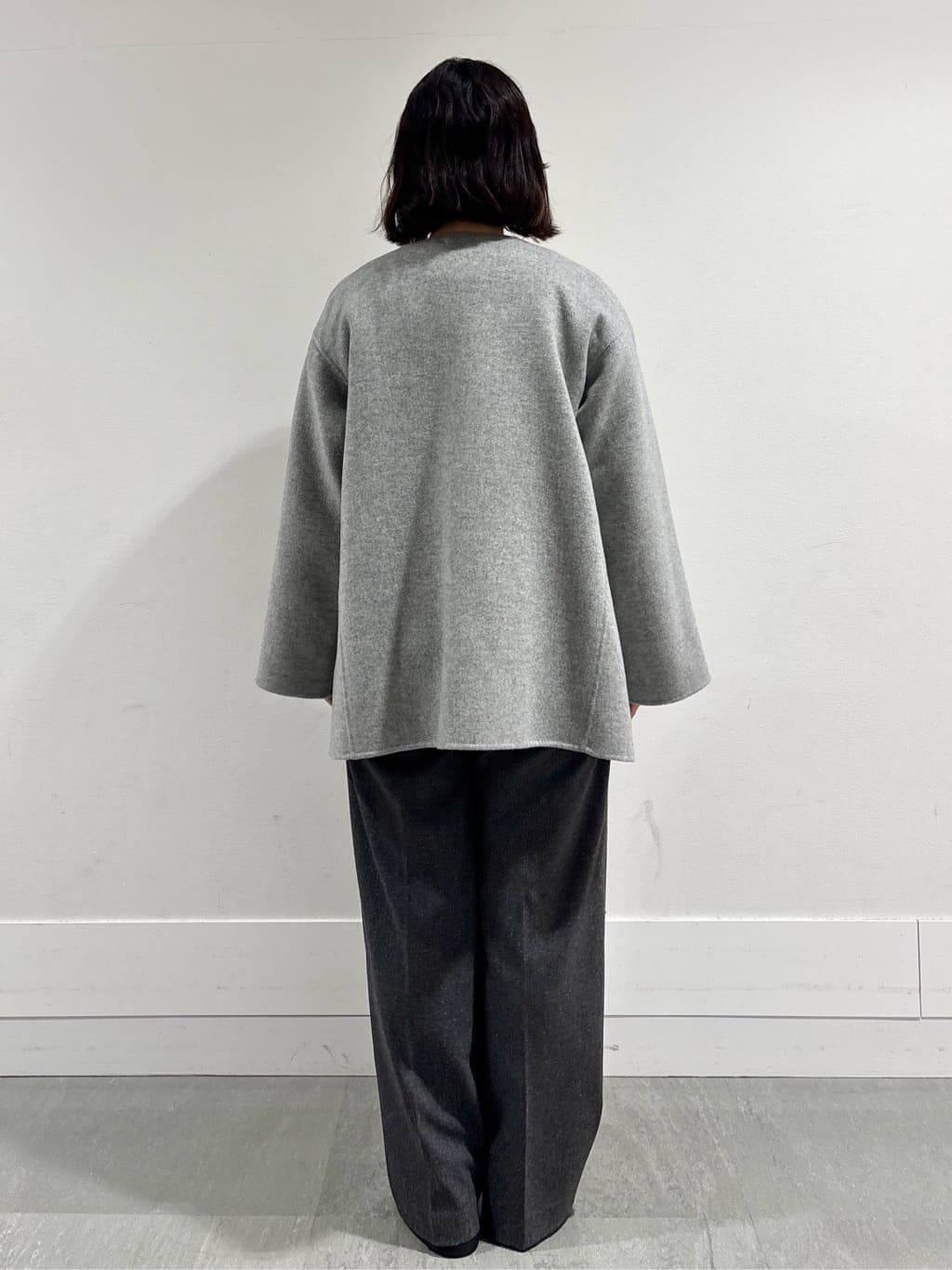 モエカさんの「UNTITLED｜【ミディ丈/軽やか】セミラグランリバー コート」を使ったコーディネート