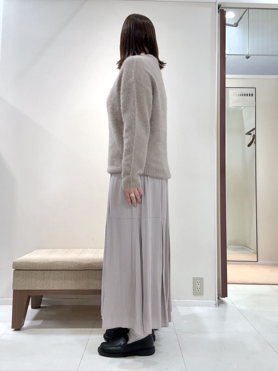 YUIさんの「UNTITLED｜【はっ水機能/フード取り外し可】ミディダウンコート」を使ったコーディネート