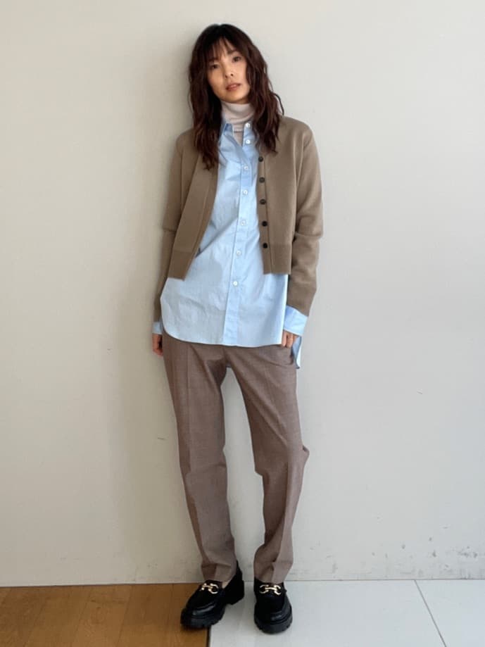 misaさんの「DRESSTERIOR｜シルクブレンドメリノウールリブプルオーバー」を使ったコーディネート
