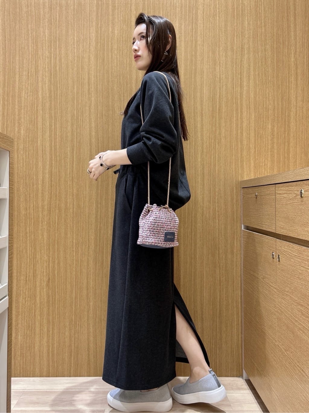maiさんの「OPAQUE.CLIP｜フォルムデザイントップス／セットアップ対応【洗濯機OK】」を使ったコーディネート