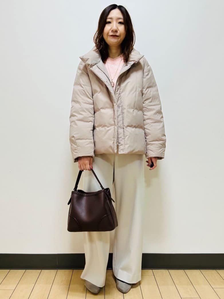 miiiさんの「Reflect｜【選べる5色／ゆったりシルエット】Vネックスパンコールニット」を使ったコーディネート