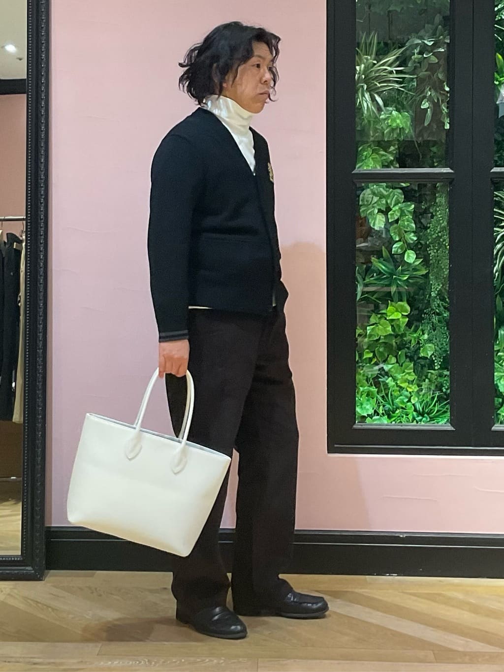 Nagaseさんの「DRESSTERIOR｜ハイグレード オフタートルカットソー」を使ったコーディネート