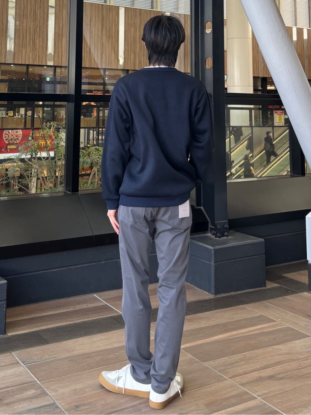 うらしーさんの「THE SHOP TK｜【裏起毛で暖かい】レトロフリーススウェット 洗濯機OK」を使ったコーディネート