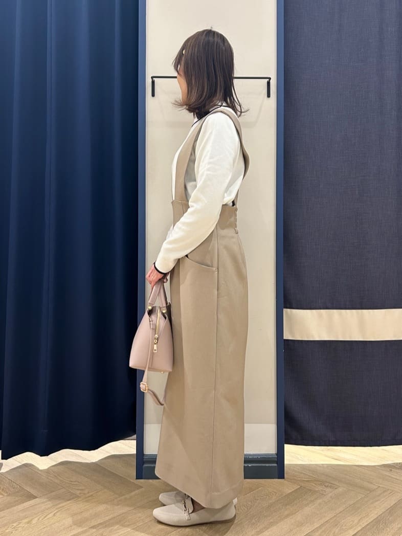 Orikaさんの「grove｜バイカラーハイネックニット」を使ったコーディネート