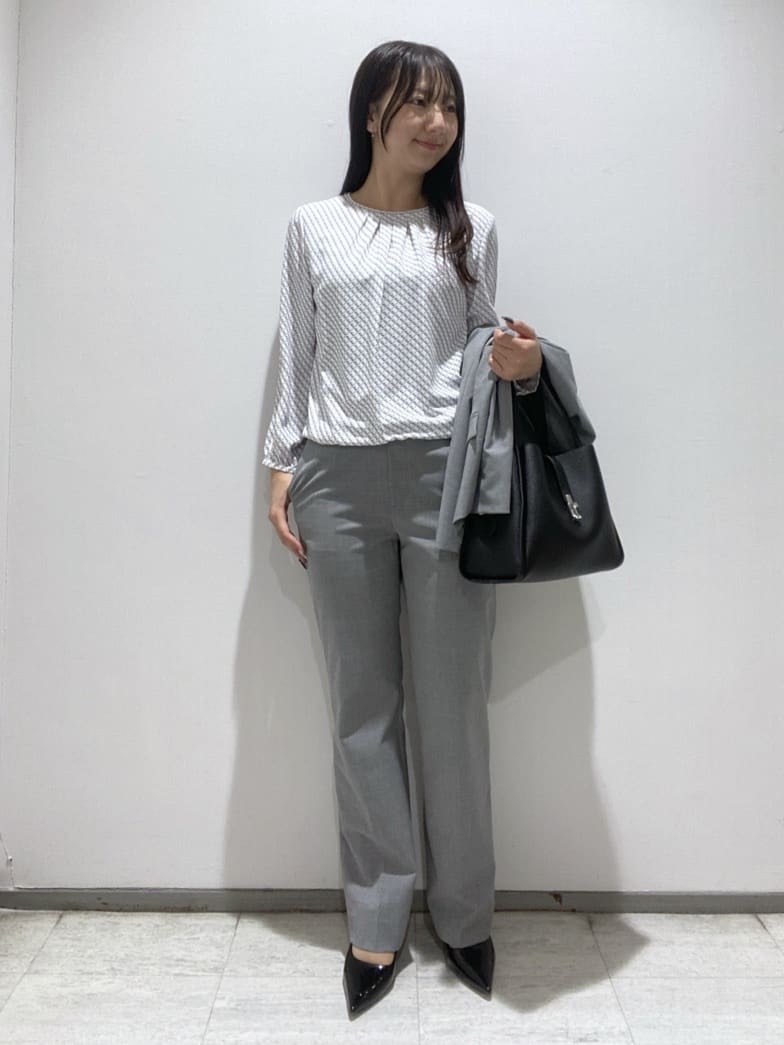 meiさんの「INDIVI｜【ウール混／スーツ】テーラードカラージャケット」を使ったコーディネート