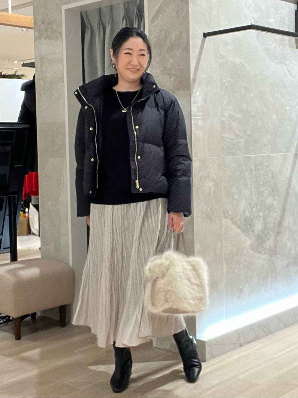 TOMOMIさんの「UNTITLED｜【トレンド/撥水機能/防寒】ショートダウンコート」を使ったコーディネート