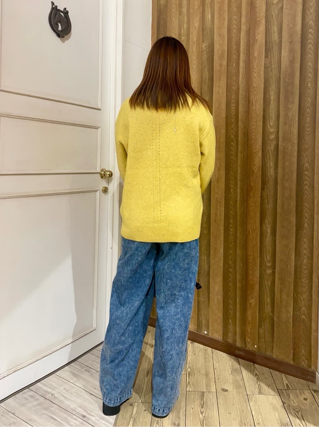 ちえさんの「SHOO･LA･RUE｜【洗濯機可】お気に入りカラーを身にまとって　ふんわりゆるニット」を使ったコーディネート